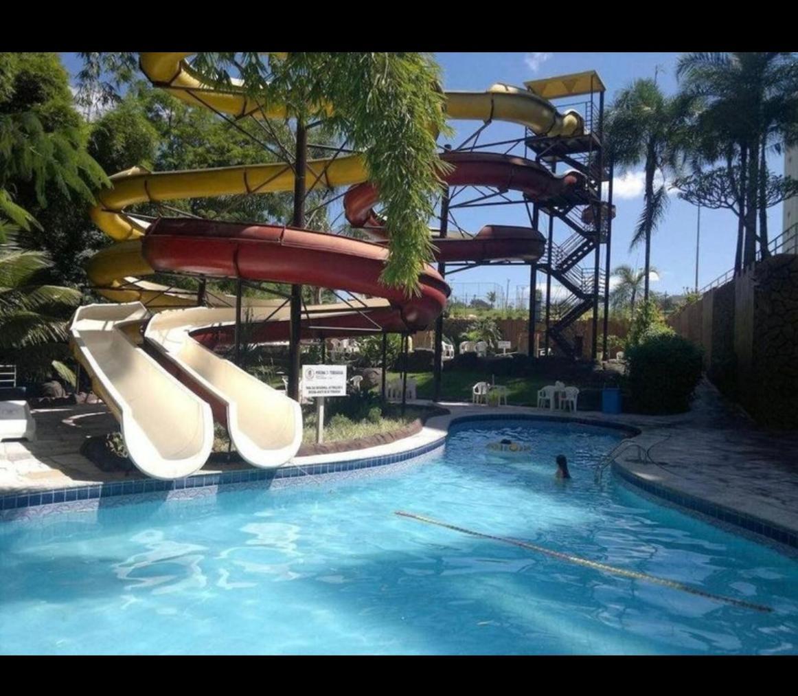 Cobertura Golden Golphin 10 Pessoas * Caldas Novas